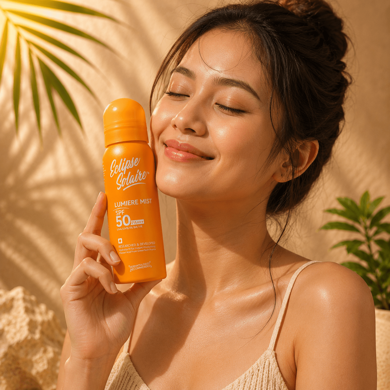 Eclipse Solaire Lumiere Mist SPF 50 PA+++ Sunscreen Spray - Cosmosentials