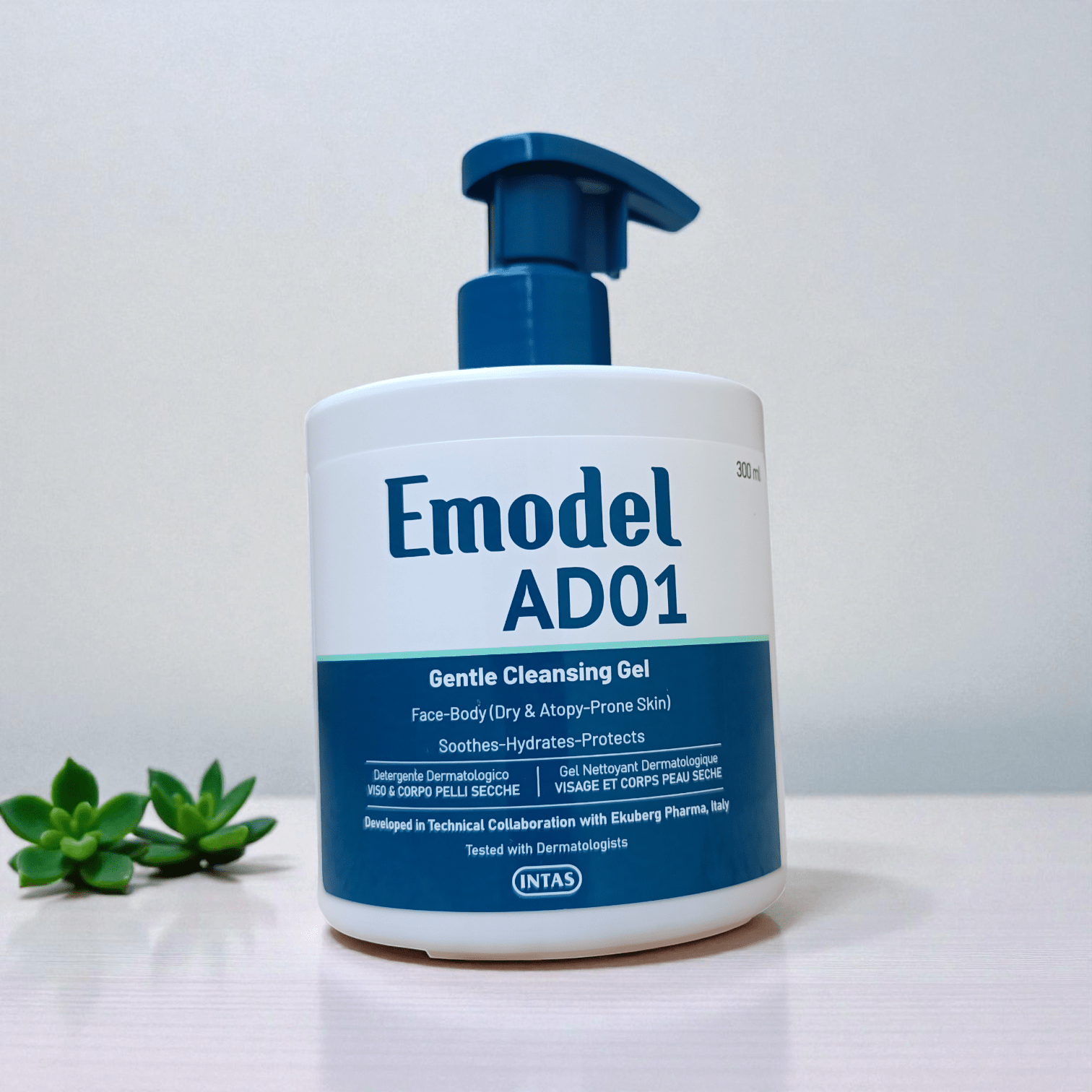 Emodel AD01 Gentle Cleansing Gel - Cosmosentials