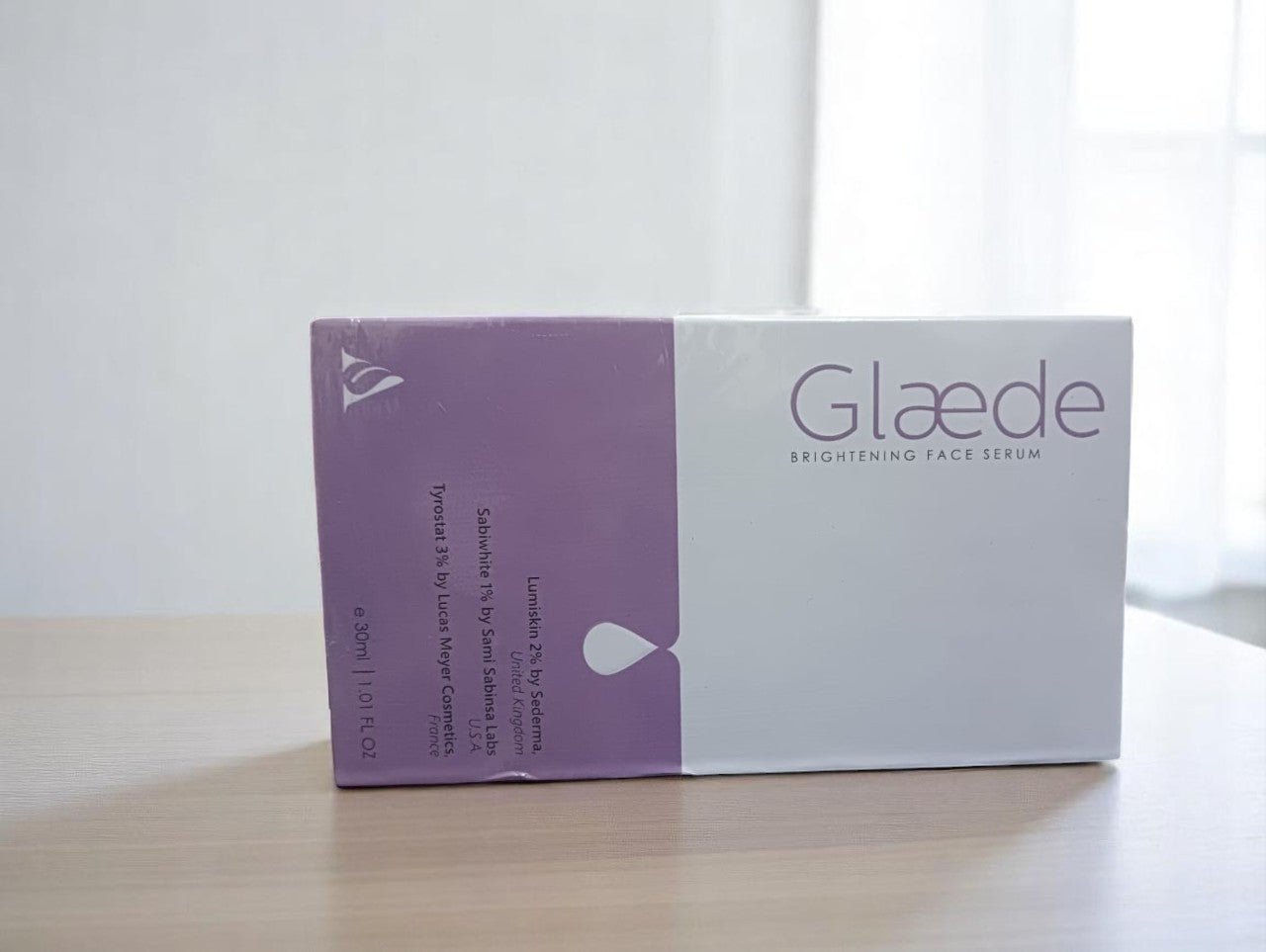 Glaede Brightening Face Serum - Cosmosentials