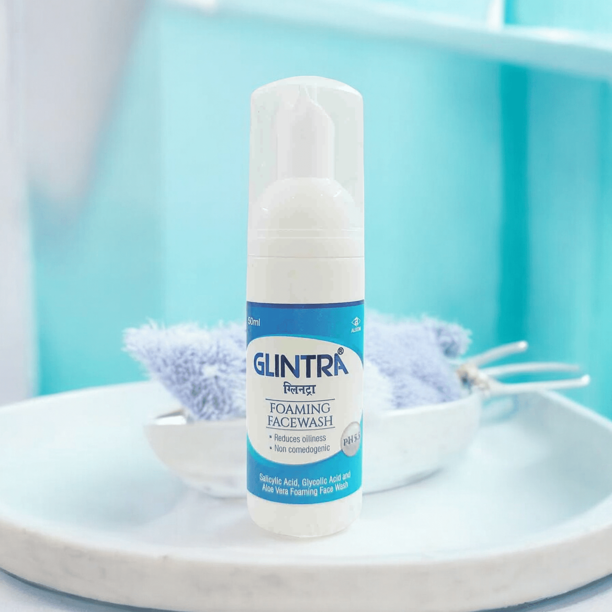 Glintra Foaming Face Wash - Cosmosentials