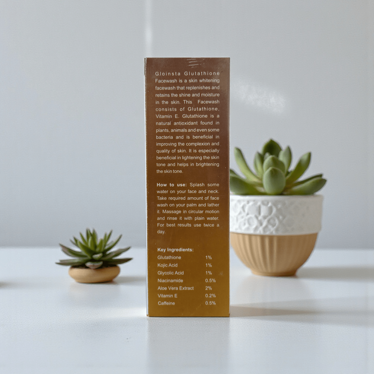 Gloinsta Face Wash - Cosmosentials