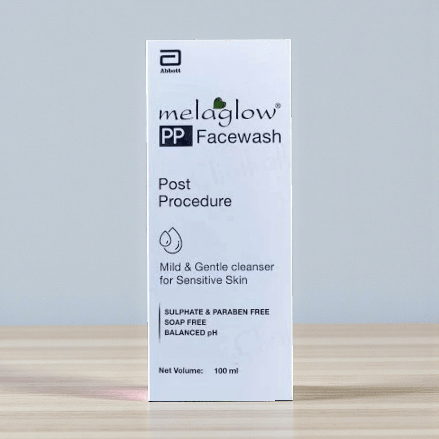 Melaglow PP Facewash - Cosmosentials