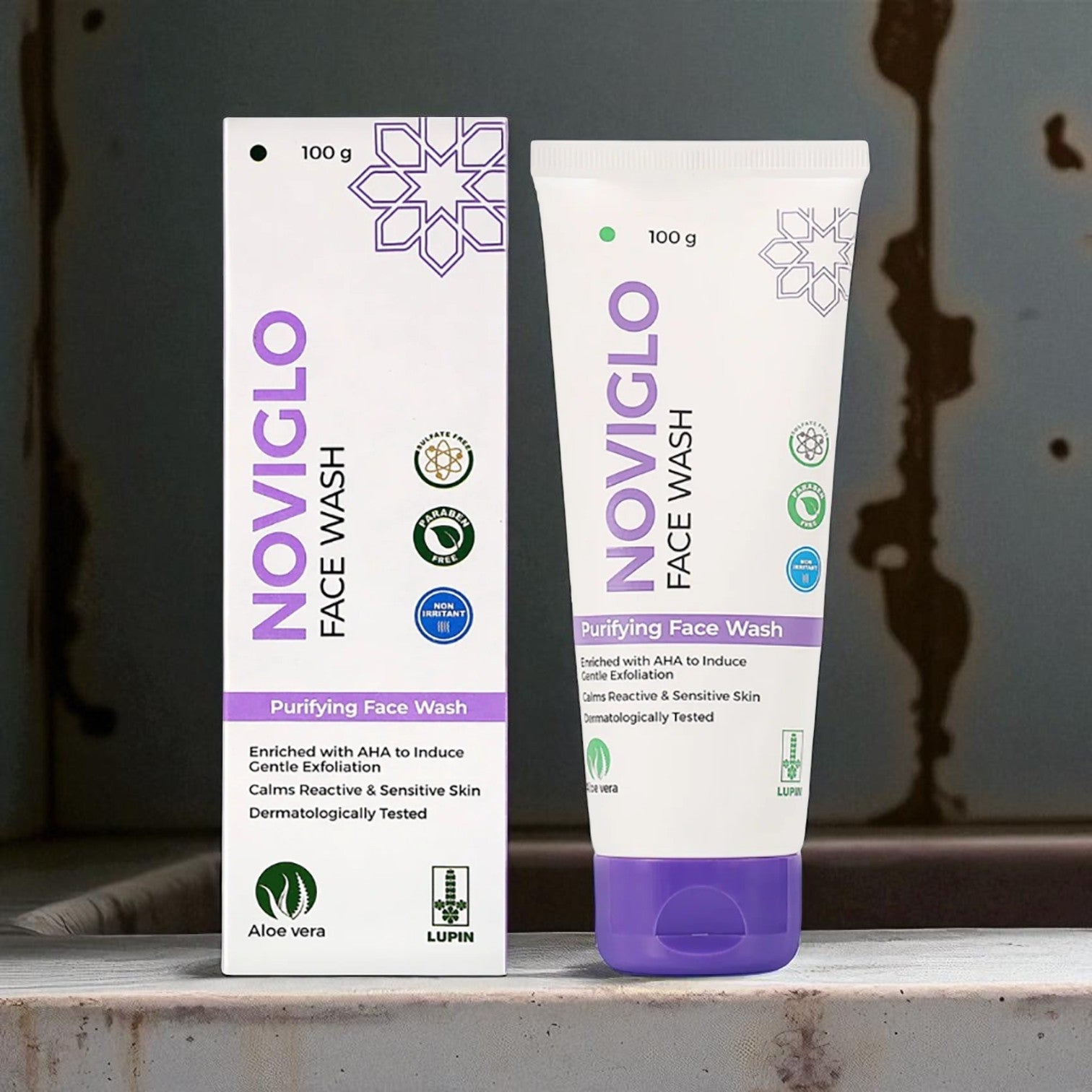 Noviglo Face Wash - Cosmosentials