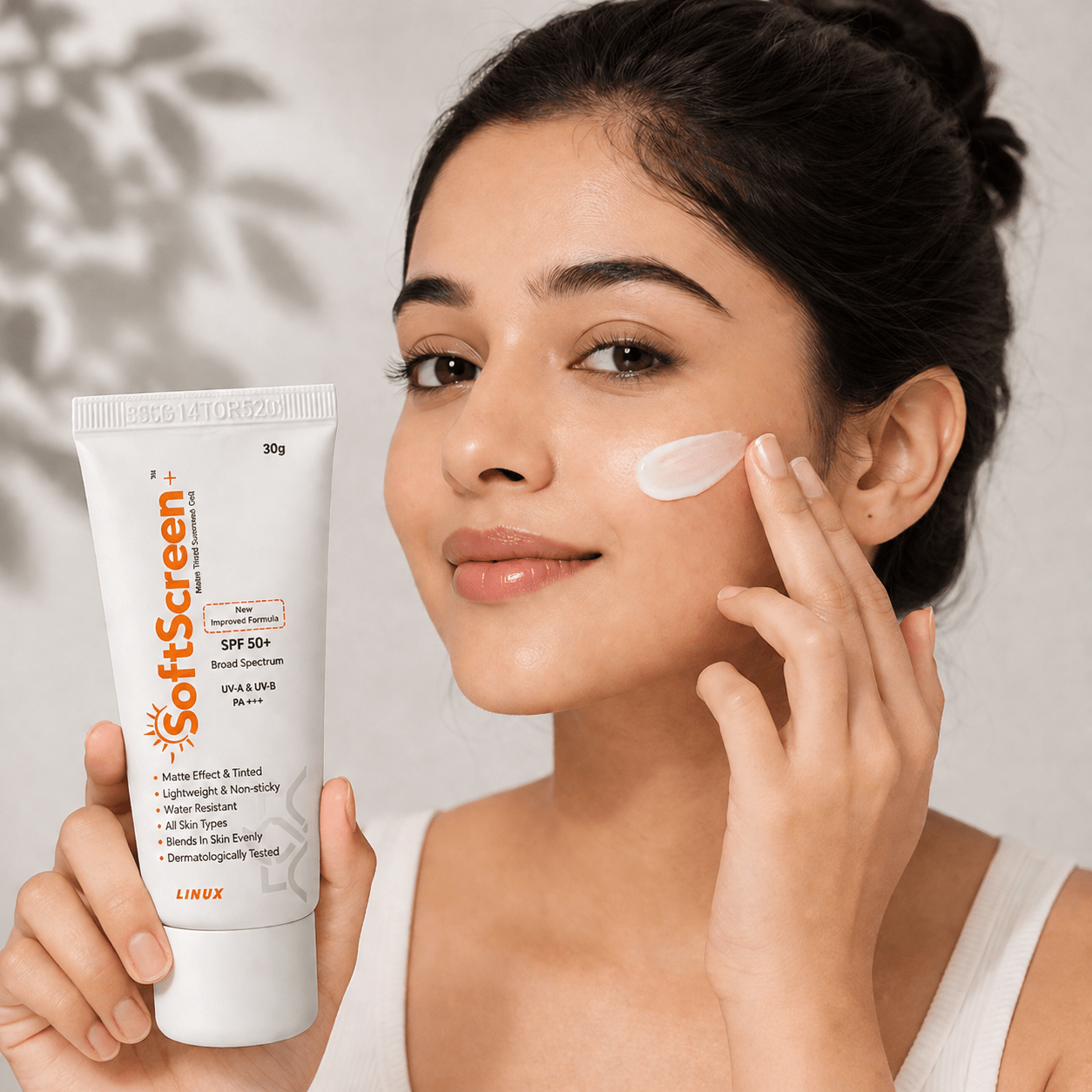 Softscreen+ Matte Tinted Sunscreen Gel SPF 50+ PA+++ - Cosmosentials
