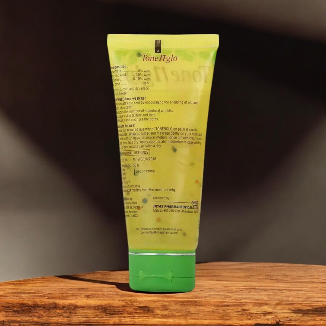 Tonenglo Facewash - Cosmosentials