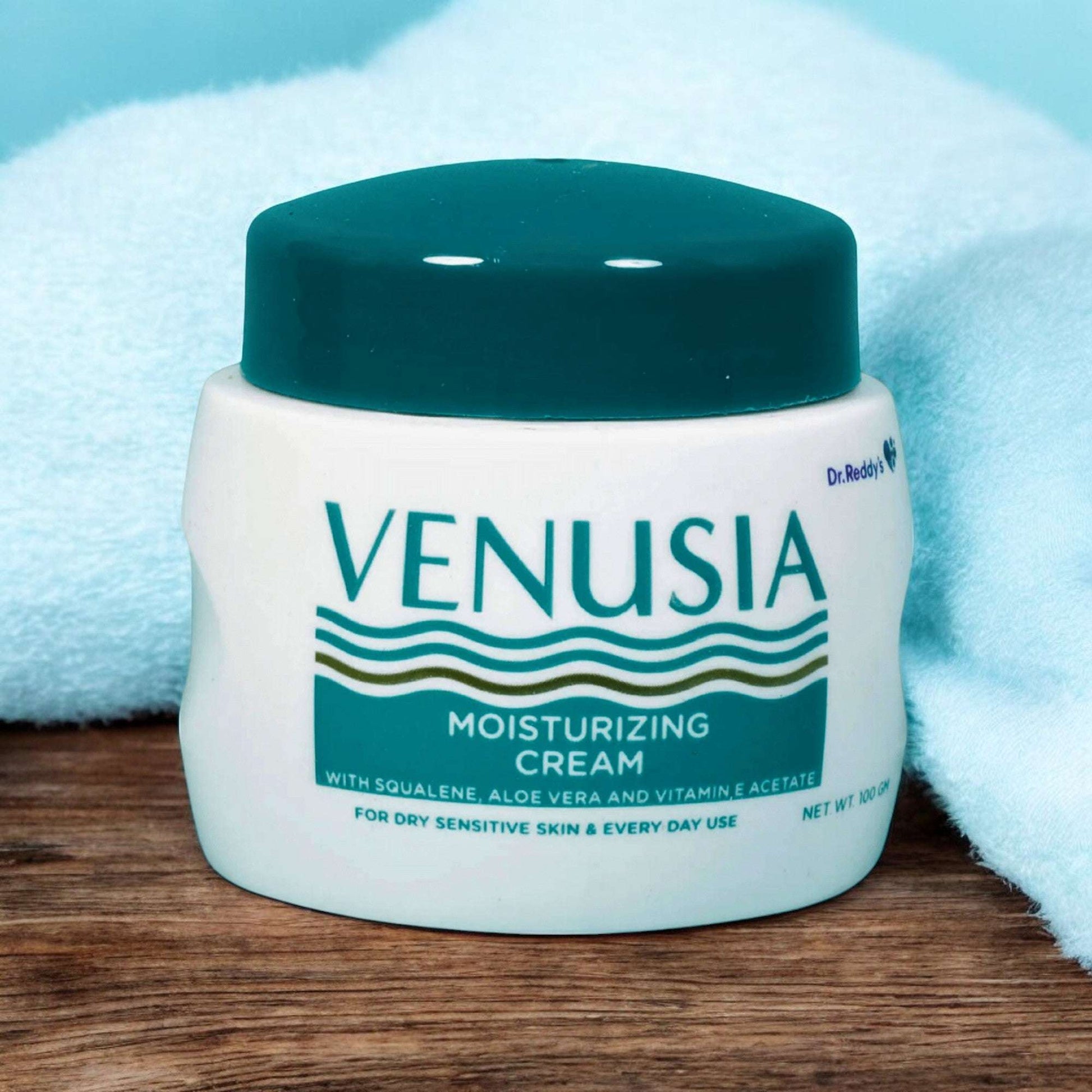 Venusia Moisturizing Cream - Cosmosentials